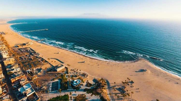 Venice Beach Studio With Large Private Patio Steps To The Beach Los Angeles Zewnętrze zdjęcie