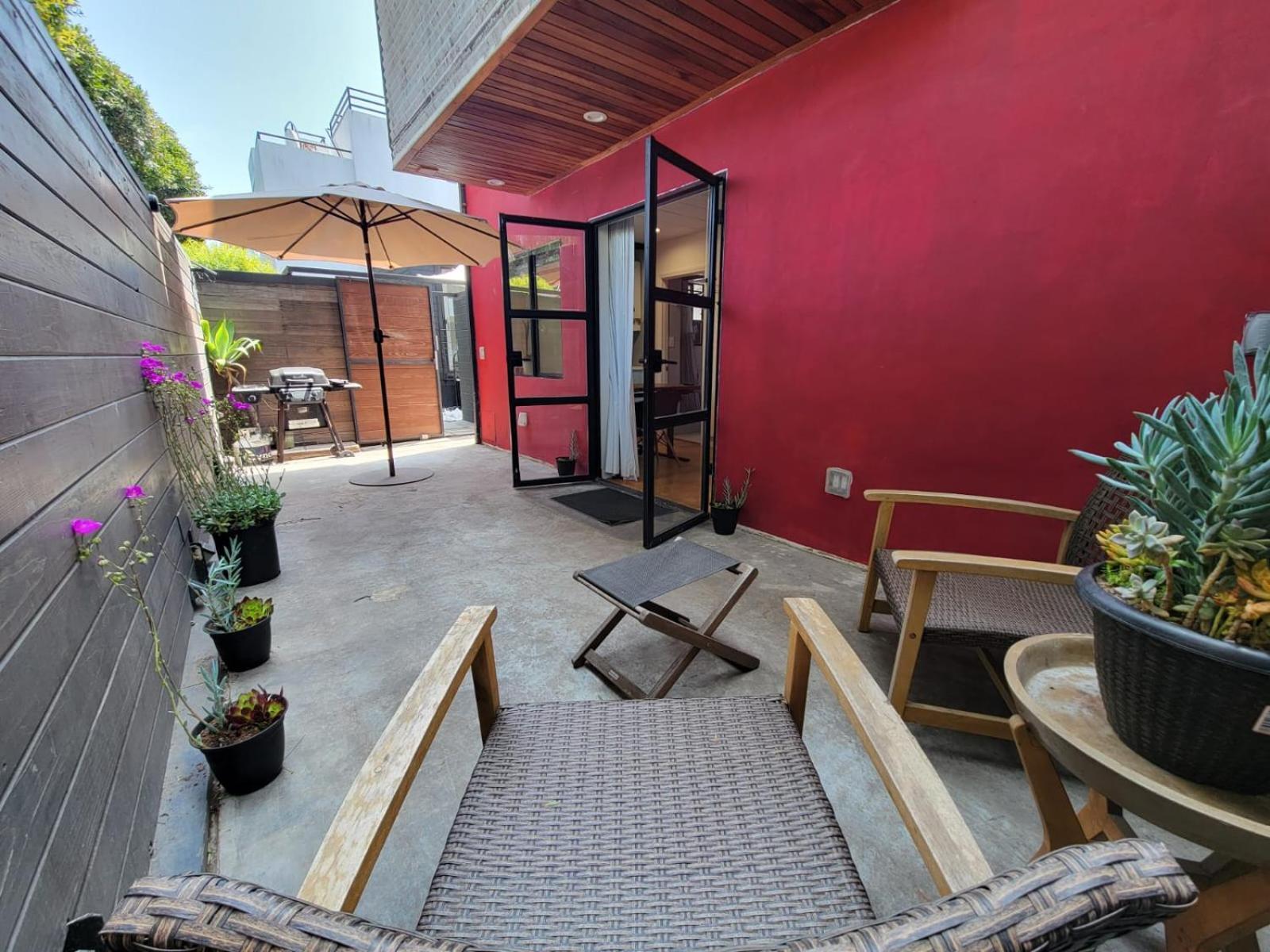 Venice Beach Studio With Large Private Patio Steps To The Beach Los Angeles Zewnętrze zdjęcie