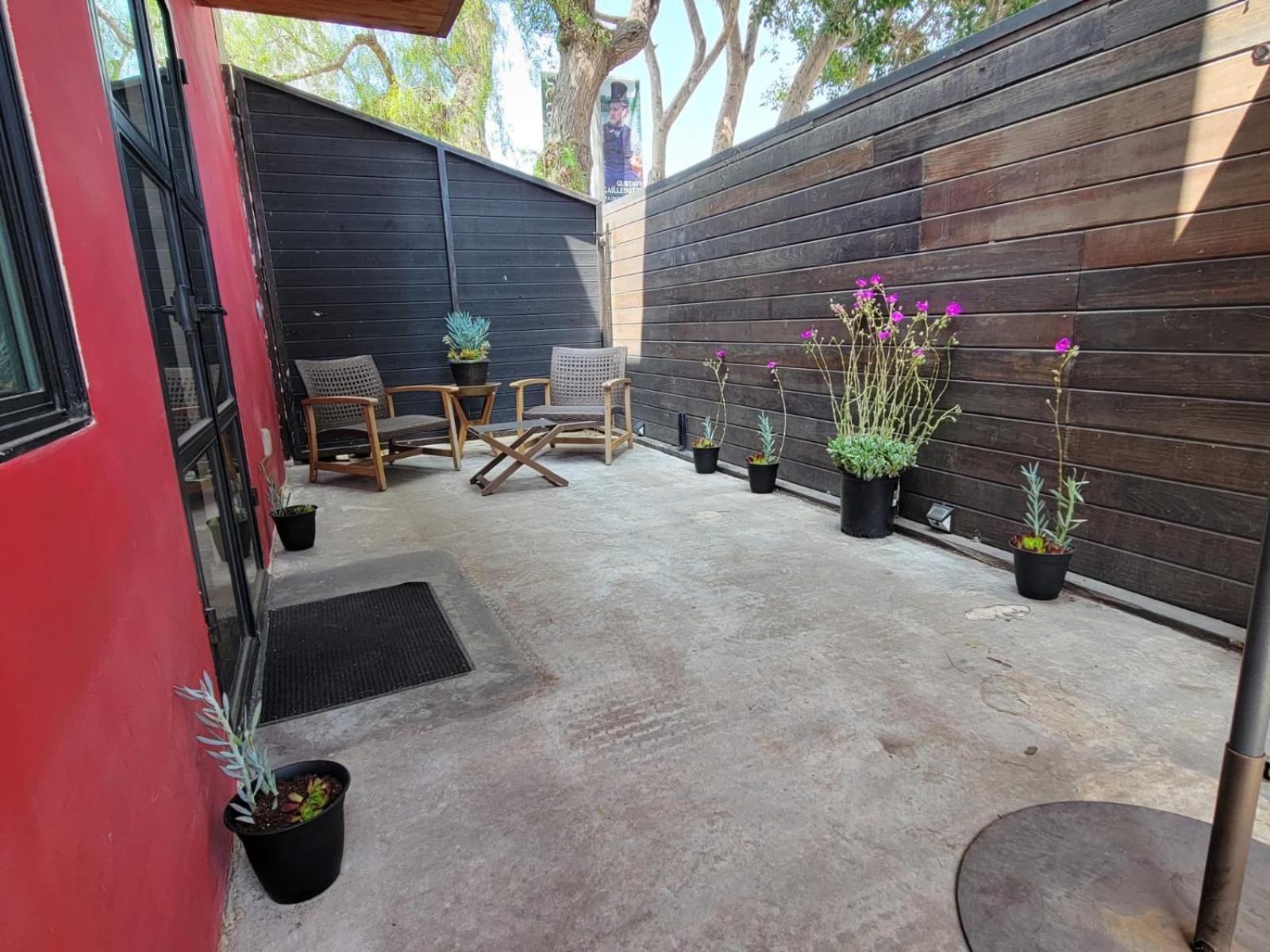 Venice Beach Studio With Large Private Patio Steps To The Beach Los Angeles Zewnętrze zdjęcie